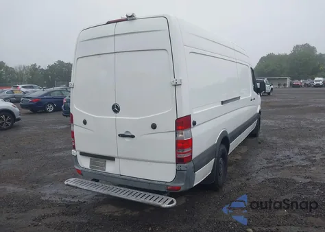 2011 Mercedes-Benz Sprinter 2500 High Roof z USA, uszkodzony, nr VIN WD3PE8CB6B5574209